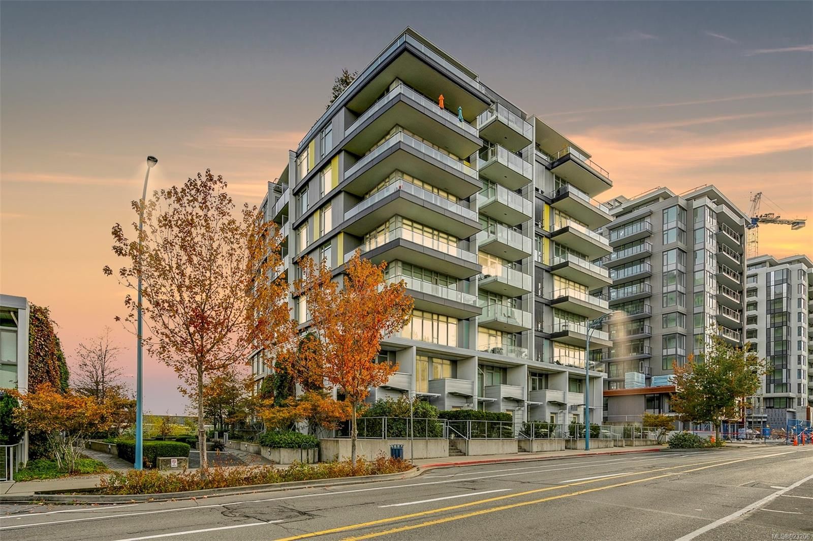Main Photo: 608 373 Tyee Rd in Victoria: VW Victoria West Condo for sale (Victoria West)  : MLS®# 923206