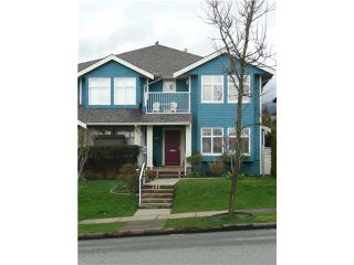 Photo 1: 340 W 14TH Street in North Vancouver: Central Lonsdale 1/2 Duplex for sale : MLS®# V880993