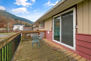 Photo 25: 8189 ANNIS Road in Chilliwack: East Chilliwack House for sale : MLS®# R2832934