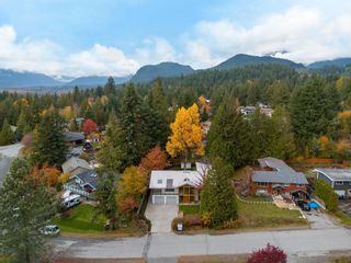 Photo 34: 40215 KINTYRE Drive in Squamish: Garibaldi Highlands House for sale : MLS®# R2885043