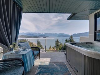 Photo 25: 1242 ST ANDREWS Road in Gibsons: Gibsons & Area House for sale in "Upper Hopkins" (Sunshine Coast)  : MLS®# R2774942