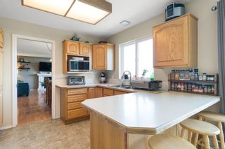 Photo 9: 2644 S Alder St in Campbell River: CR Willow Point House for sale : MLS®# 856572