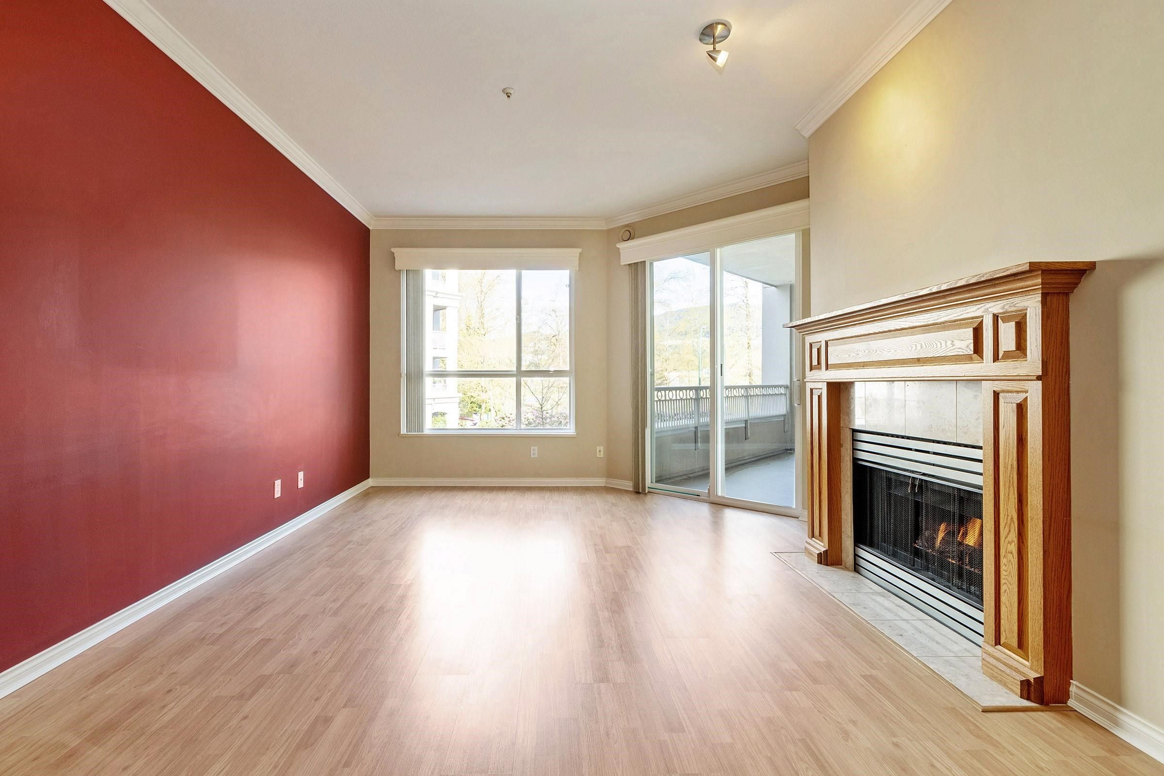 Photo 2: Photos: 204 3098 GUILDFORD Way in Coquitlam: North Coquitlam Condo for sale : MLS®# R2680229