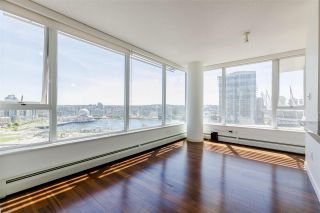 Photo 5: 2202 688 ABBOTT Street in Vancouver: Downtown VW Condo for sale (Vancouver West)  : MLS®# R2369414