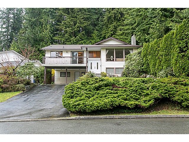 Main Photo: 754 Regal Crescent in North  Vancouver: Princess Park House for sale (North Vancouver)  : MLS®# v1112566