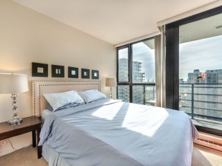 Photo 13: 2503 909 MAINLAND Street in Vancouver: Yaletown Condo for sale in "YALETOWN PARK" (Vancouver West)  : MLS®# R2775480