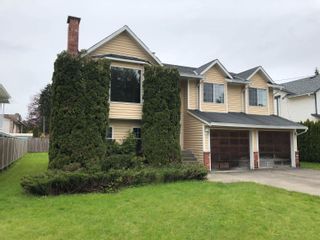 Main Photo: 9119 204 Street in Langley: Walnut Grove House for sale : MLS®# R2685681