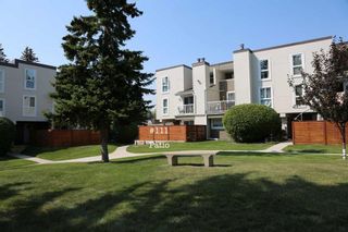 Photo 1: 111 13104 Elbow Drive SW in Calgary: Canyon Meadows Row/Townhouse for sale : MLS®# A2070346