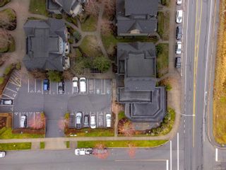 Photo 5: 1 1406 Jingle Pot Rd in Nanaimo: Na University District Mixed Use for sale : MLS®# 901238
