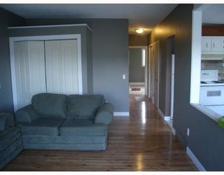 Photo 6:  in CALGARY: Forest Lawn Residential Attached for sale (Calgary)  : MLS®# C3275557
