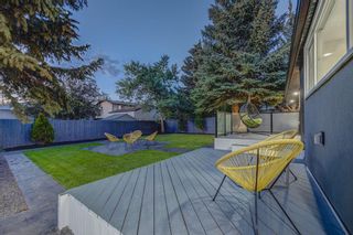 Photo 45: 32 Woodmont Place SW in Calgary: Woodbine Detached for sale : MLS®# A1244162