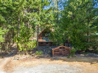 Photo 3: 37160 Galleon Way in Pender Island: GI Pender Island House for sale (Gulf Islands)  : MLS®# 913990