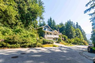 Photo 3: 1008 KILMER Road in North Vancouver: Lynn Valley House for sale : MLS®# R2714712