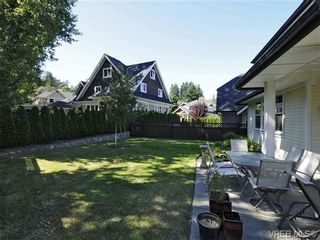 Photo 19: 3874 SOUTH VALLEY Dr in VICTORIA: SW Strawberry Vale House for sale (Saanich West)  : MLS®# 678940