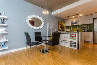 Photo 4: 2805 128 W CORDOVA Street in Vancouver: Downtown VW Condo for sale in "WOODWARDS" (Vancouver West)  : MLS®# R2042542