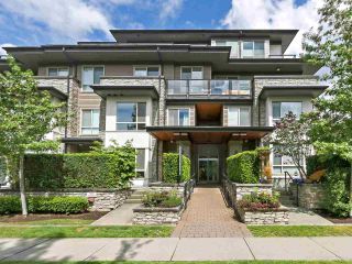 Photo 1: 106 7488 BYRNEPARK Walk in Burnaby: South Slope Condo for sale in "GREEN BY ADERA" (Burnaby South)  : MLS®# R2385440