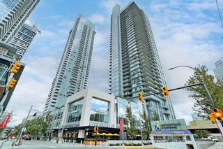 Photo 1: 707 4670 ASSEMBLY Way in Burnaby: Metrotown Condo for sale in "STATION SQUARE 2" (Burnaby South)  : MLS®# R2720460