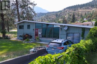 Photo 2: 383 PINE STREET in Lillooet: House for sale : MLS®# 176802