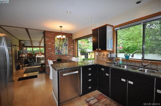 Photo 15: 839 Wavecrest Pl in VICTORIA: SE Broadmead House for sale (Saanich East)  : MLS®# 838161