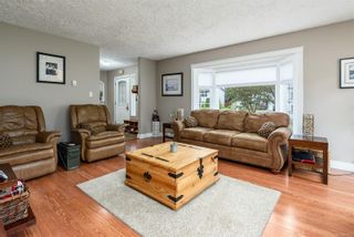 Photo 8: 678 Torrence Rd in Comox: CV Comox (Town of) House for sale (Comox Valley)  : MLS®# 906050