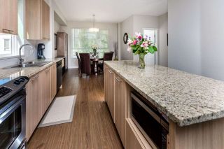 Photo 7: 37 1305 SOBALL Street in Coquitlam: Burke Mountain Townhouse for sale in "Tyneridge North" : MLS®# R2110247