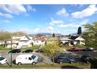 Photo 12: 2528 ADANAC Street in Vancouver: Renfrew VE House for sale (Vancouver East)  : MLS®# V1114611