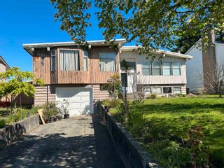 Photo 3: 7081 ADAIR Street in Burnaby: Montecito House for sale (Burnaby North)  : MLS®# R2879197