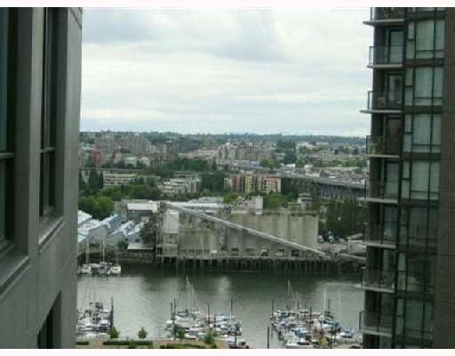 Photo 4: Photos: 2101 1495 RICHARDS Street in Vancouver: False Creek North Condo for sale in "AZURA II" (Vancouver West)  : MLS®# V745960