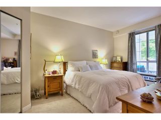 Photo 15: 218 5835 HAMPTON Place in Vancouver: University VW Condo for sale in "ST JAMES HOUSE" (Vancouver West)  : MLS®# V1116067