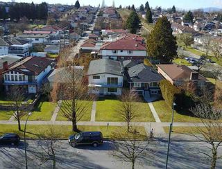 Photo 1: 1325 RUPERT Street in Vancouver: Renfrew VE House for sale (Vancouver East)  : MLS®# R2142094