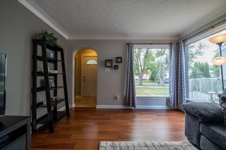 Photo 5: 54 FERNWOOD Avenue in Winnipeg: St Vital Residential for sale (2D)  : MLS®# 202115157