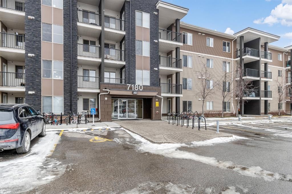 Main Photo: 121 7180 80 Avenue NE in Calgary: Saddle Ridge Apartment for sale : MLS®# A1184537