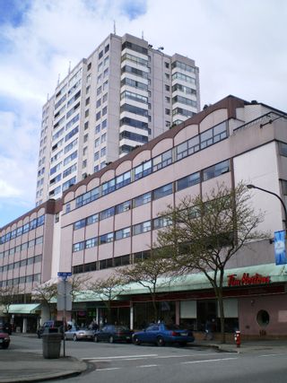 Photo 1: # 1107 - 615 Belmont Street in New Westminster: Uptown NW Condo for sale in "BELMONT TOWERS" : MLS®# V830209