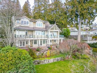 Photo 39: 2410 QUEENS Avenue in West Vancouver: Queens House for sale : MLS®# R2753994
