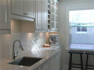 Photo 2: 301 1545 W 13TH Avenue in Vancouver: Fairview VW Condo for sale in "THE LEICESTER" (Vancouver West)  : MLS®# V856880