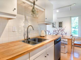 Photo 4: 305 750 E 7TH Avenue in Vancouver: Mount Pleasant VE Condo for sale in "Dogwood Place" (Vancouver East)  : MLS®# R2784651