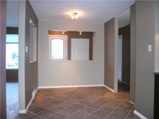 Photo 3: 34 Eager Crescent in WINNIPEG: Charleswood Residential for sale (South Winnipeg)  : MLS®# 2950876