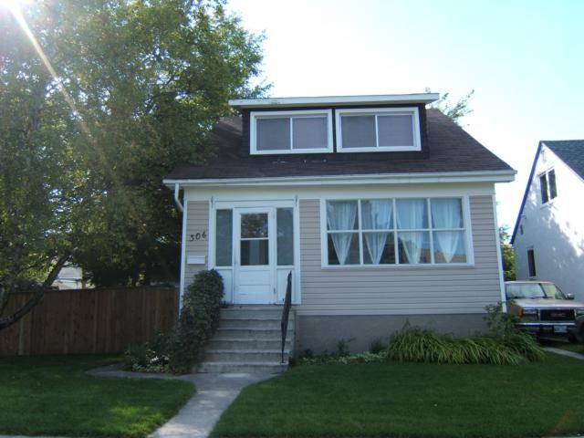 Main Photo: 306 BELVIDERE Street in WINNIPEG: St James Residential for sale (West Winnipeg)  : MLS®# 1018295