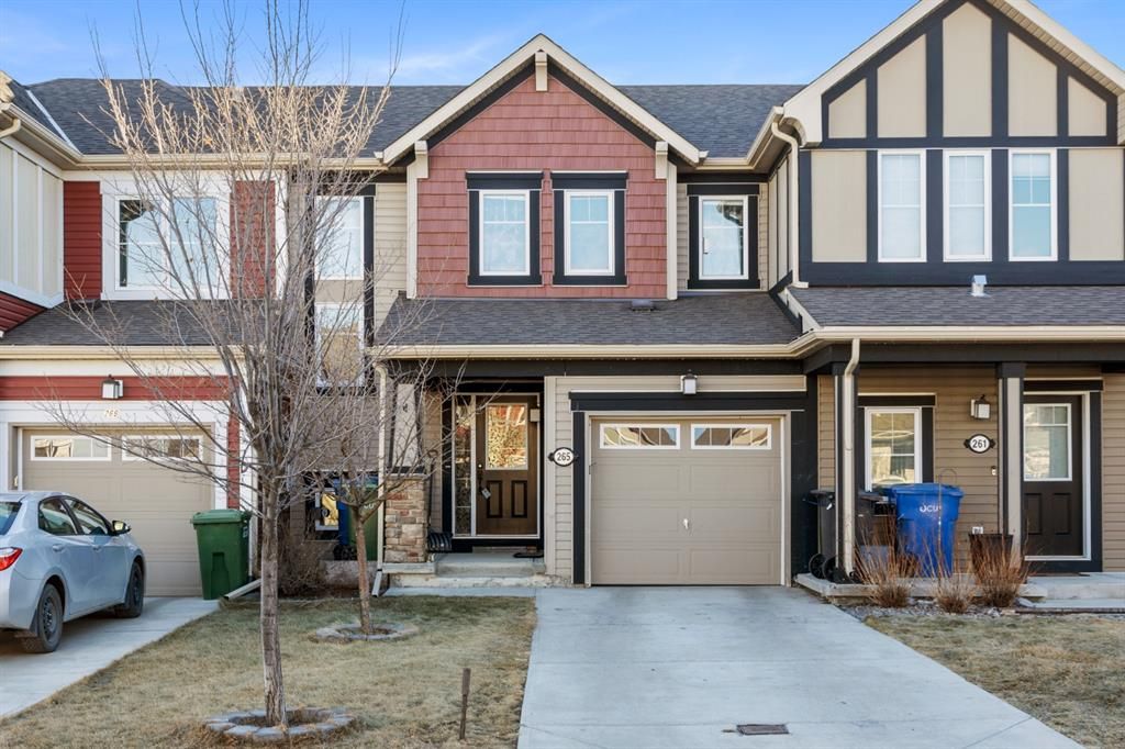 Main Photo: 265 Viewpointe Terrace: Chestermere Row/Townhouse for sale : MLS®# A1182077