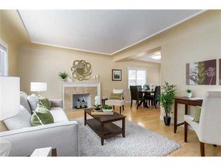 Photo 1: 1052 MONTROYAL BV in North Vancouver: Canyon Heights NV House for sale : MLS®# V1076325