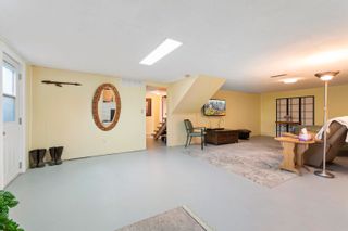 Photo 33: 7455 CRESTWOOD Drive in Sardis: Sardis West Vedder House for sale : MLS®# R2818740