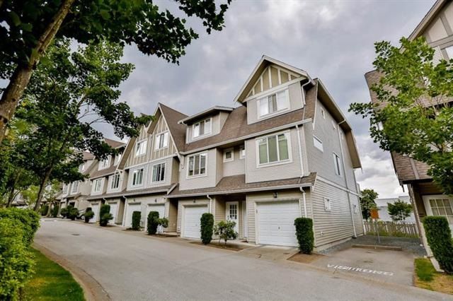 Main Photo: 69 15155 62A Avenue in Surrey: Sullivan Station Townhouse for sale in "THE OAKLANDS" : MLS®# R2109415