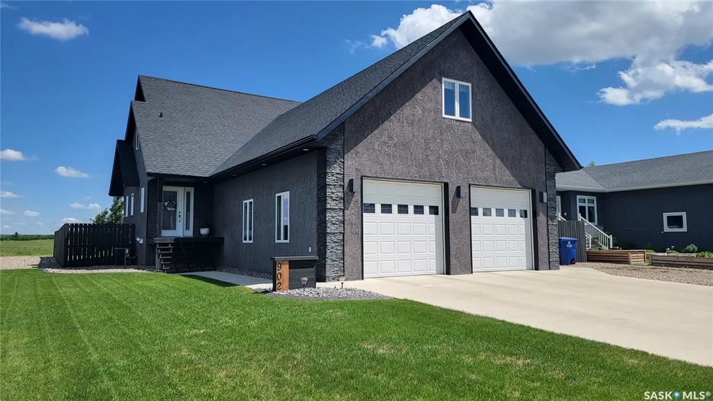Main Photo: 902 Dickson Road in Unity: Residential for sale : MLS®# SK954978