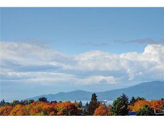 Photo 1: 519 2268 W BROADWAY in Vancouver: Kitsilano Condo for sale in "The Vine" (Vancouver West)  : MLS®# V984379