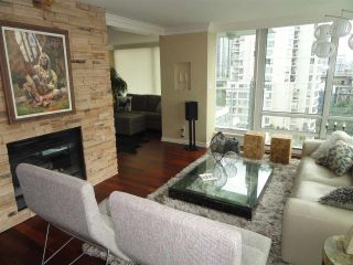 Photo 2: 1306 1500 HORNBY Street in Vancouver: Yaletown Condo for sale in "888 BEACH AVENUE" (Vancouver West)  : MLS®# R2090203