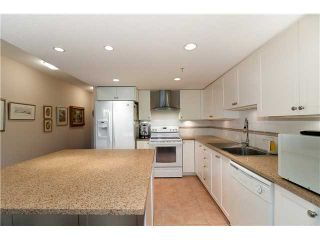 Photo 3: 202 615 HAMILTON Street in New Westminster: Uptown NW Condo for sale in "THE UPTOWN" : MLS®# V898518