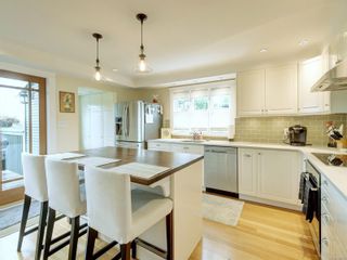 Photo 6: 623 Manchester Rd in Victoria: Vi Burnside House for sale : MLS®# 908435