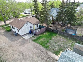 Photo 3: 219 1st Avenue East in Elrose: Residential for sale : MLS®# SK929833