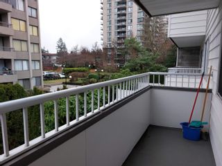 Photo 7: 215 707 EIGHTH Street in New Westminster: Uptown NW Condo for sale in "THE DIPLOMAT" : MLS®# R2751182