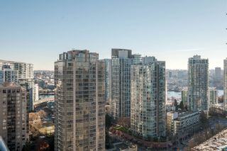 Photo 20: 2407 909 MAINLAND Street in Vancouver: Yaletown Condo for sale in "Yaletown Park II" (Vancouver West)  : MLS®# R2649059